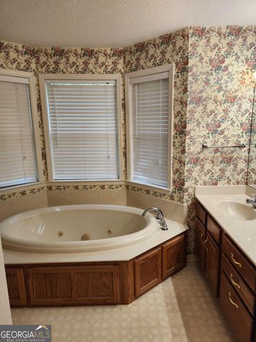 415 Highway 151, Lafayette, GA 30728