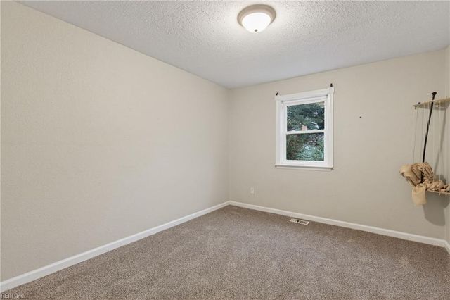 5624 Dodington CT, Virginia Beach, VA 23462