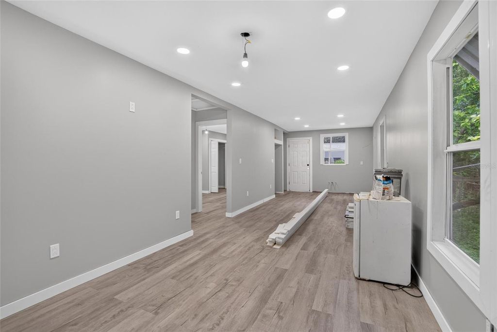 Image 3 of property listing at 3507 E 12TH AVENUE, Tampa, FL 33605