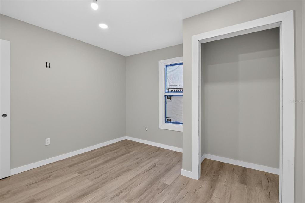 Image 10 of property listing at 3507 E 12TH AVENUE, Tampa, FL 33605
