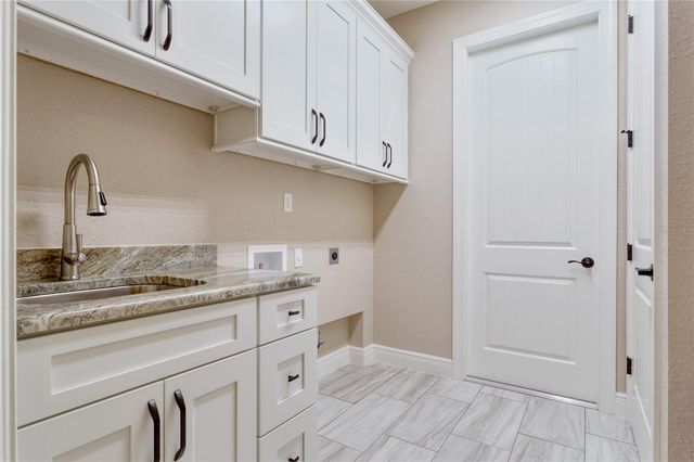 17887 SW 72ND STREET ROAD, Dunnellon, FL 34432