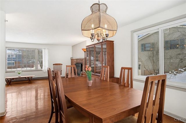 165 Brookside Lane, Manlius, NY 13066