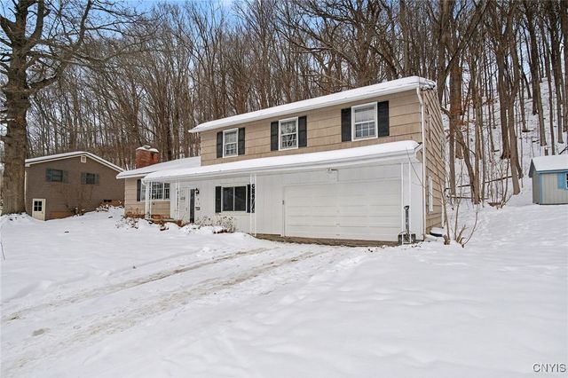 165 Brookside Lane, Manlius, NY 13066