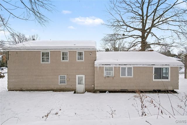 165 Brookside Lane, Manlius, NY 13066