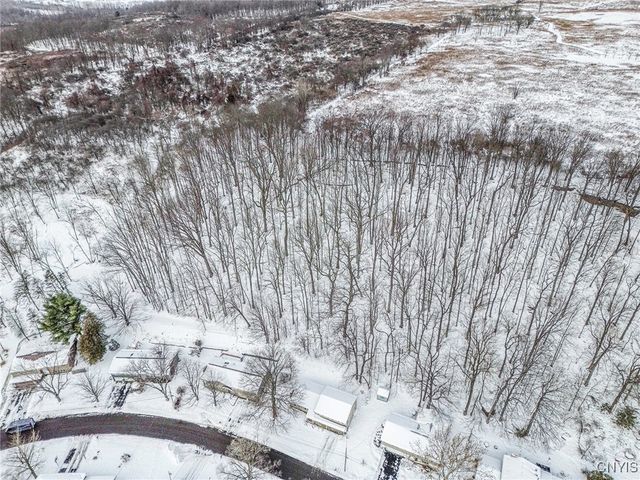 165 Brookside Lane, Manlius, NY 13066