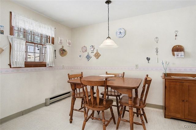 165 Brookside Lane, Manlius, NY 13066