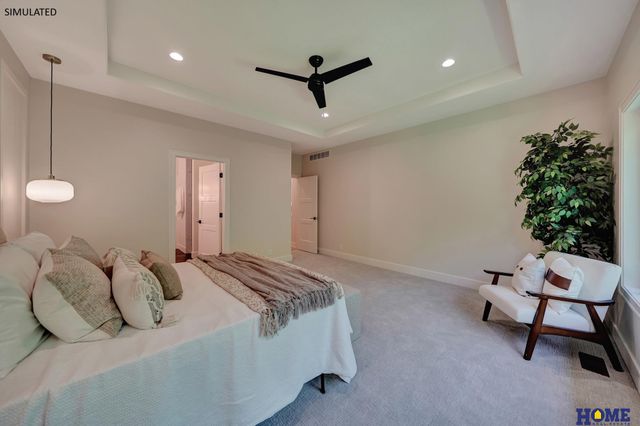 8817 Sandalwood Drive, Lincoln, NE 68520