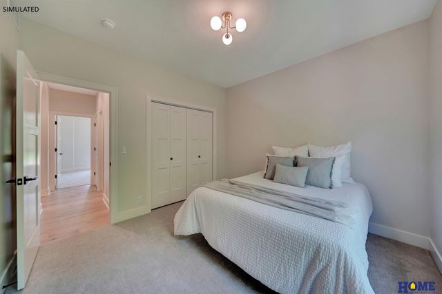 8817 Sandalwood Drive, Lincoln, NE 68520