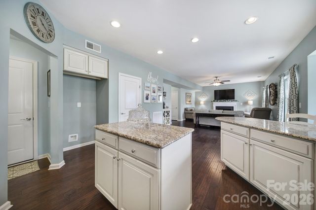 3622 Catherine Creek Place, Davidson, NC 28036