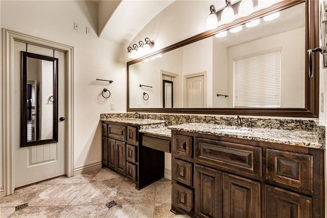 2128 NW 158th Street, Edmond, OK 73013