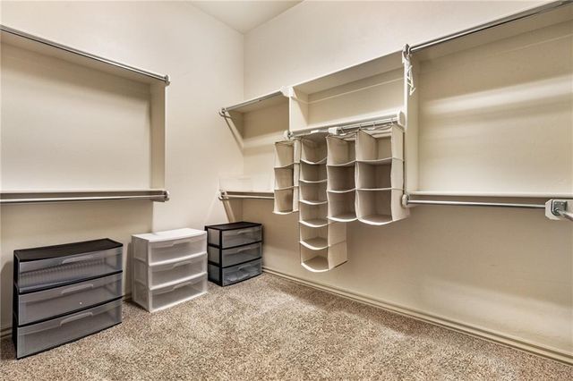 2128 NW 158th Street, Edmond, OK 73013
