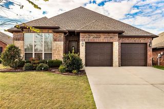 2128 NW 158th Street, Edmond, OK 73013