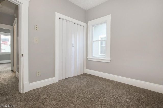 10601 Linnet Avenue, Cleveland, OH 44111