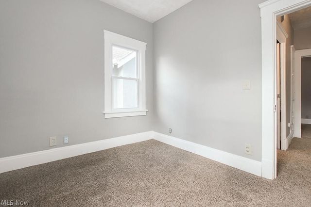 10601 Linnet Avenue, Cleveland, OH 44111