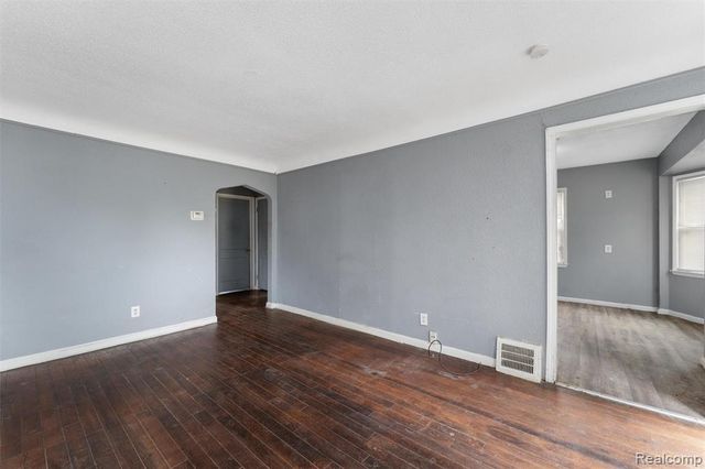 11959 Roxbury Street, Detroit, MI 48224
