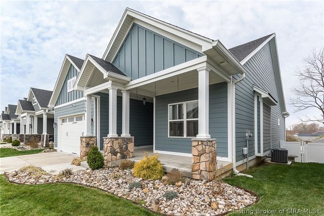 4179 Laverne Way, Jeffersonville, IN 47130