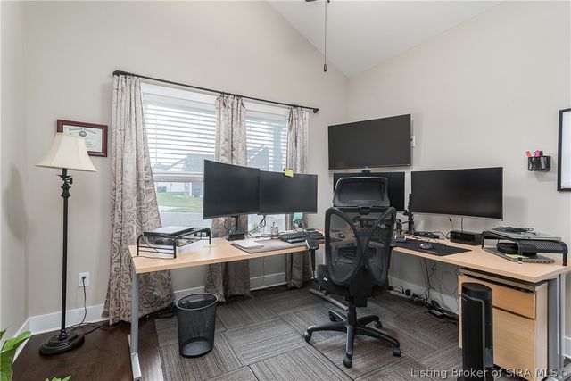 4179 Laverne Way, Jeffersonville, IN 47130