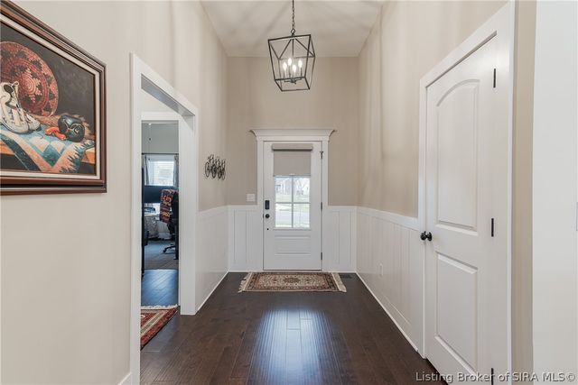 4179 Laverne Way, Jeffersonville, IN 47130