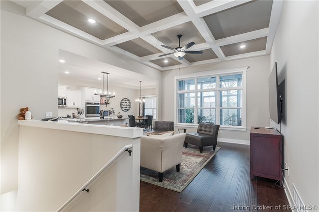 4179 Laverne Way, Jeffersonville, IN 47130
