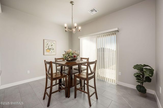 2625 Goldfinch Place, Las Cruces, NM 88011