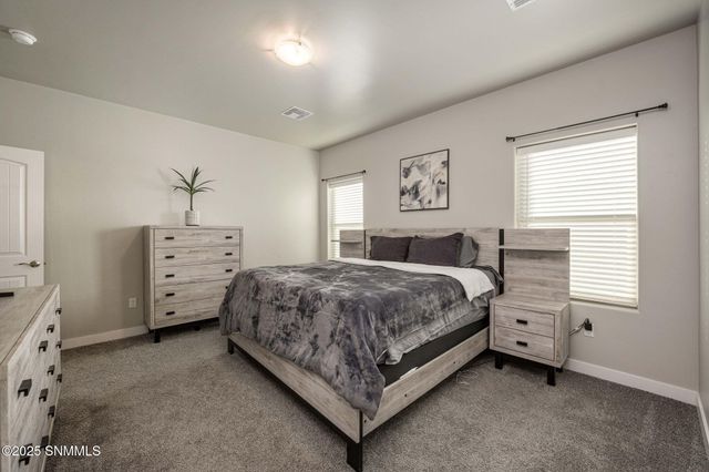 2625 Goldfinch Place, Las Cruces, NM 88011