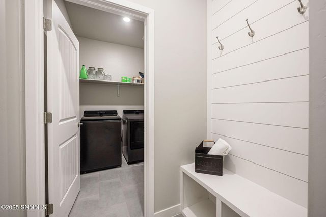 2625 Goldfinch Place, Las Cruces, NM 88011