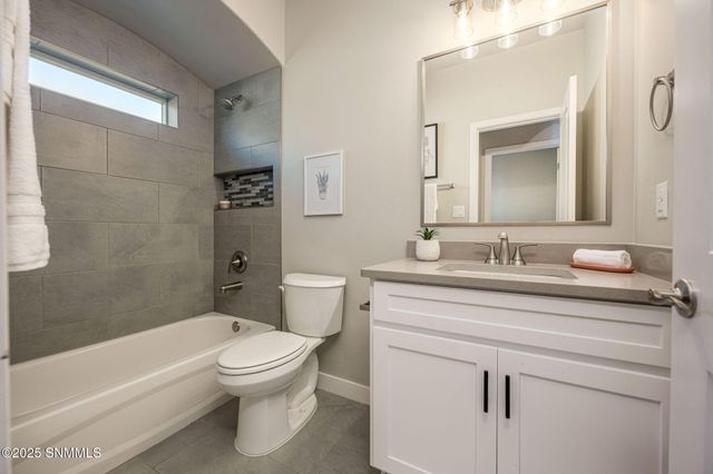 2625 Goldfinch Place, Las Cruces, NM 88011