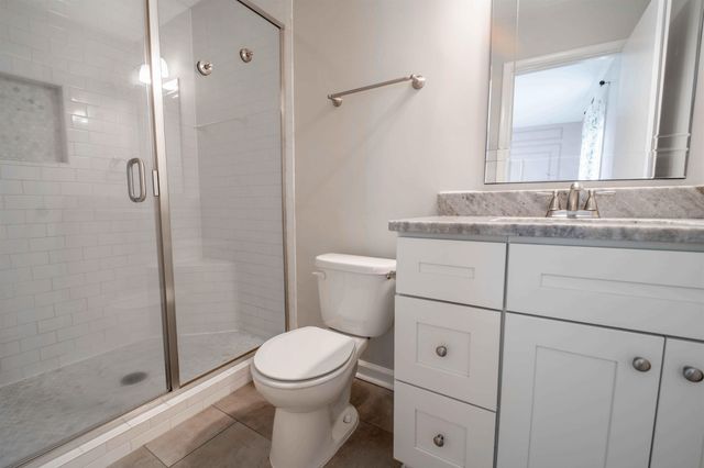 5336 ROLLING OAKS DR, Memphis, TN 38119