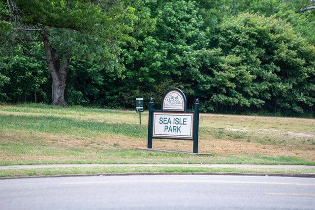 5336 ROLLING OAKS DR, Memphis, TN 38119