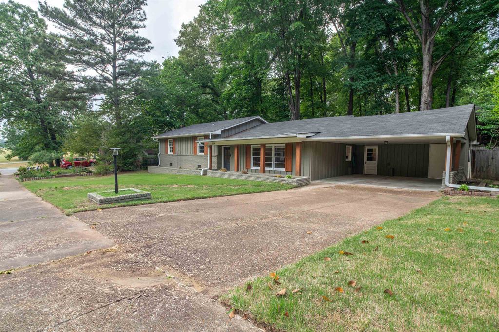 5336 ROLLING OAKS DR, Memphis, TN 38119