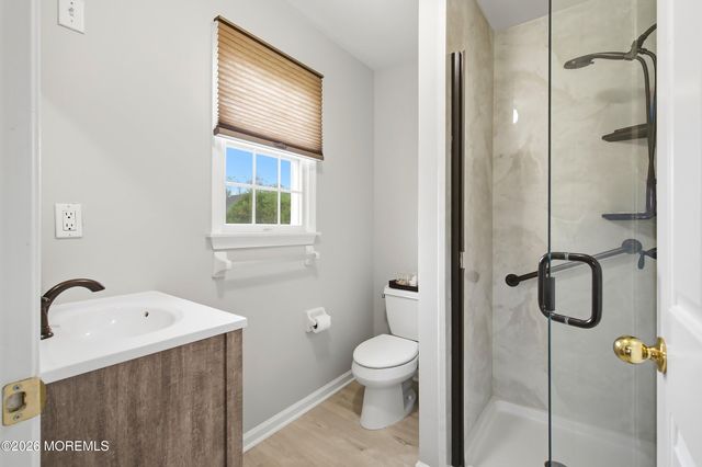 221 Verdant Court, Freehold, NJ 07728