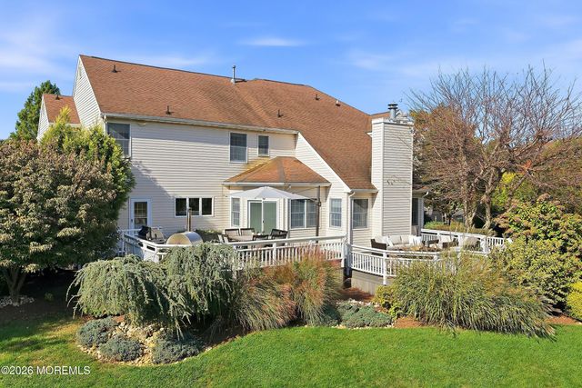 221 Verdant Court, Freehold, NJ 07728