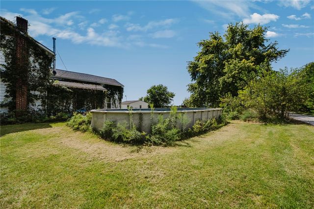 377 Bischoff Road, New Carlisle, OH 45344