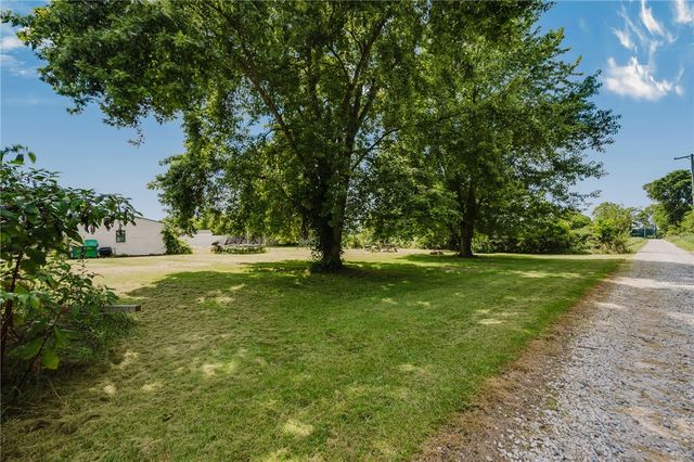 377 Bischoff Road, New Carlisle, OH 45344