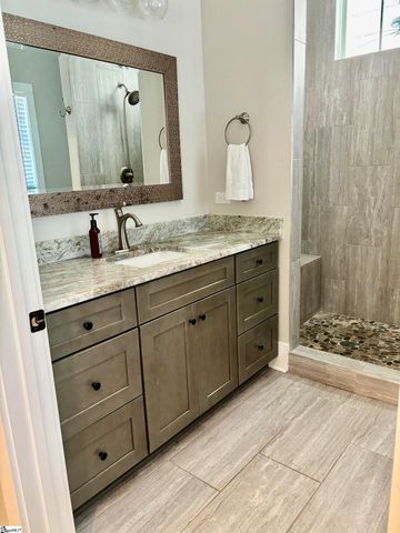512 Trade Street, Greer, SC 29651