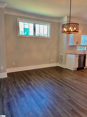 512 Trade Street, Greer, SC 29651