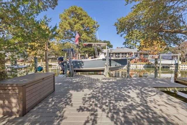 2960 Lynnhaven DR, Virginia Beach, VA 23451