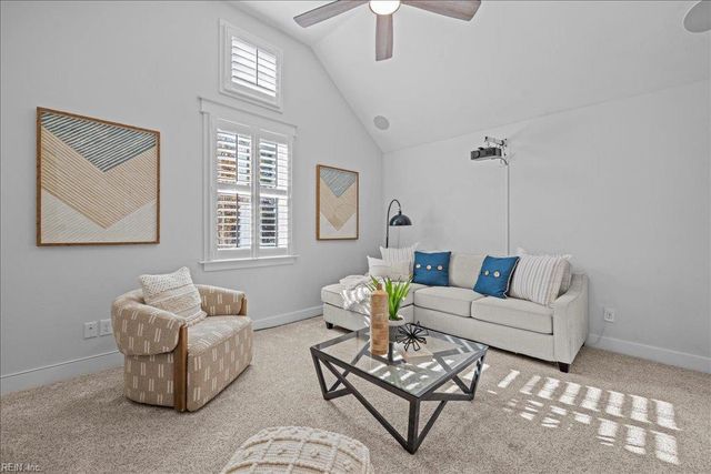 2960 Lynnhaven DR, Virginia Beach, VA 23451