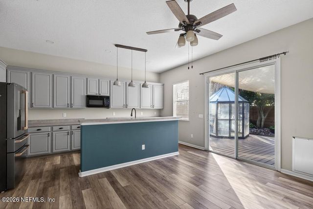 1209 BRIGHTON RIDGE Court, Jacksonville, FL 32218