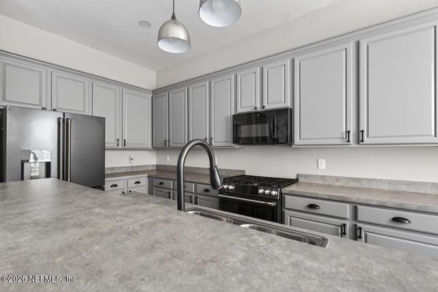 1209 BRIGHTON RIDGE Court, Jacksonville, FL 32218
