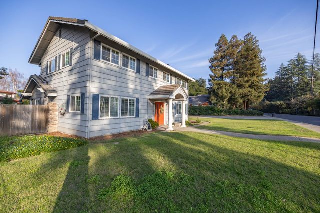 3327 Country Club Blvd, Stockton, CA 95204