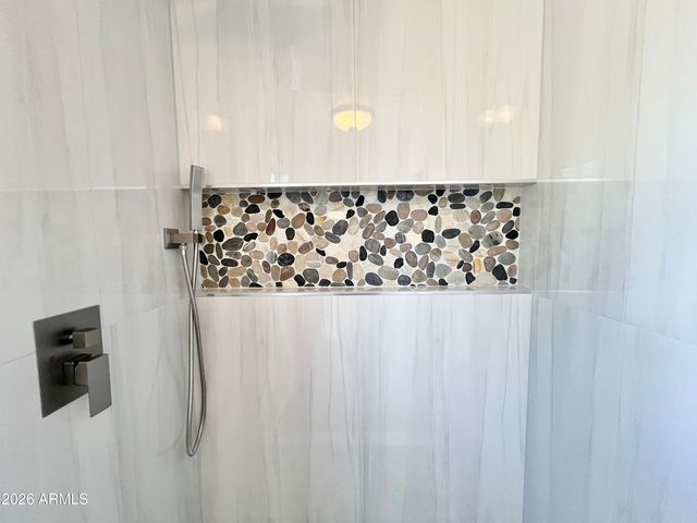 4047 W WHISPERING WIND Drive, Glendale, AZ 85310