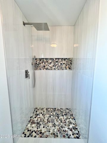 4047 W WHISPERING WIND Drive, Glendale, AZ 85310