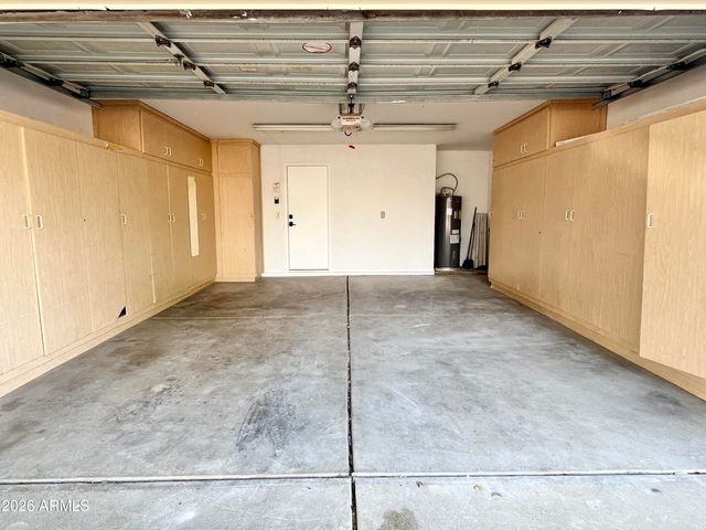 4047 W WHISPERING WIND Drive, Glendale, AZ 85310