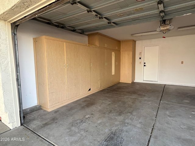 4047 W WHISPERING WIND Drive, Glendale, AZ 85310