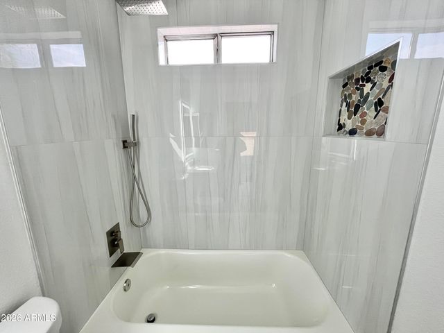 4047 W WHISPERING WIND Drive, Glendale, AZ 85310