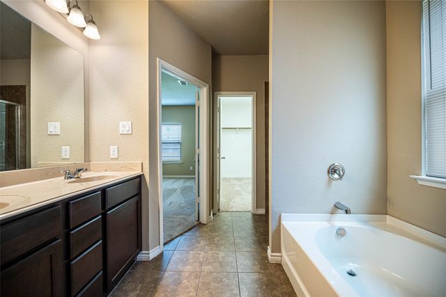 1913 Christopher Creek Drive, Little Elm, TX 75068