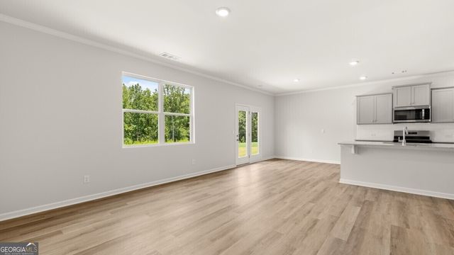 813 Lost Creek Parkway, Dallas, GA 30132