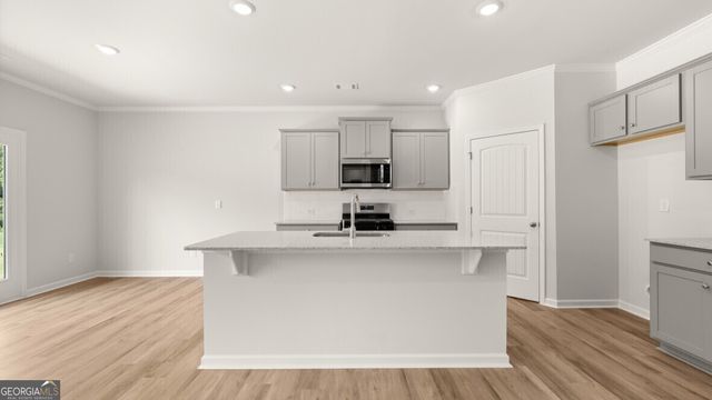813 Lost Creek Parkway, Dallas, GA 30132