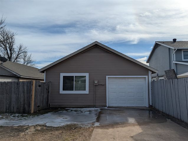 9908 Lone Eagle Drive, Fort Worth, TX 76108